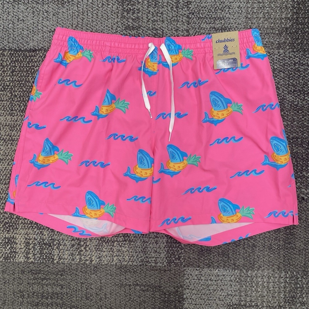 Chubbies Men's 2XL 'The Pineapple Floaters' 5.5" Classic Swim Trunks Sharks